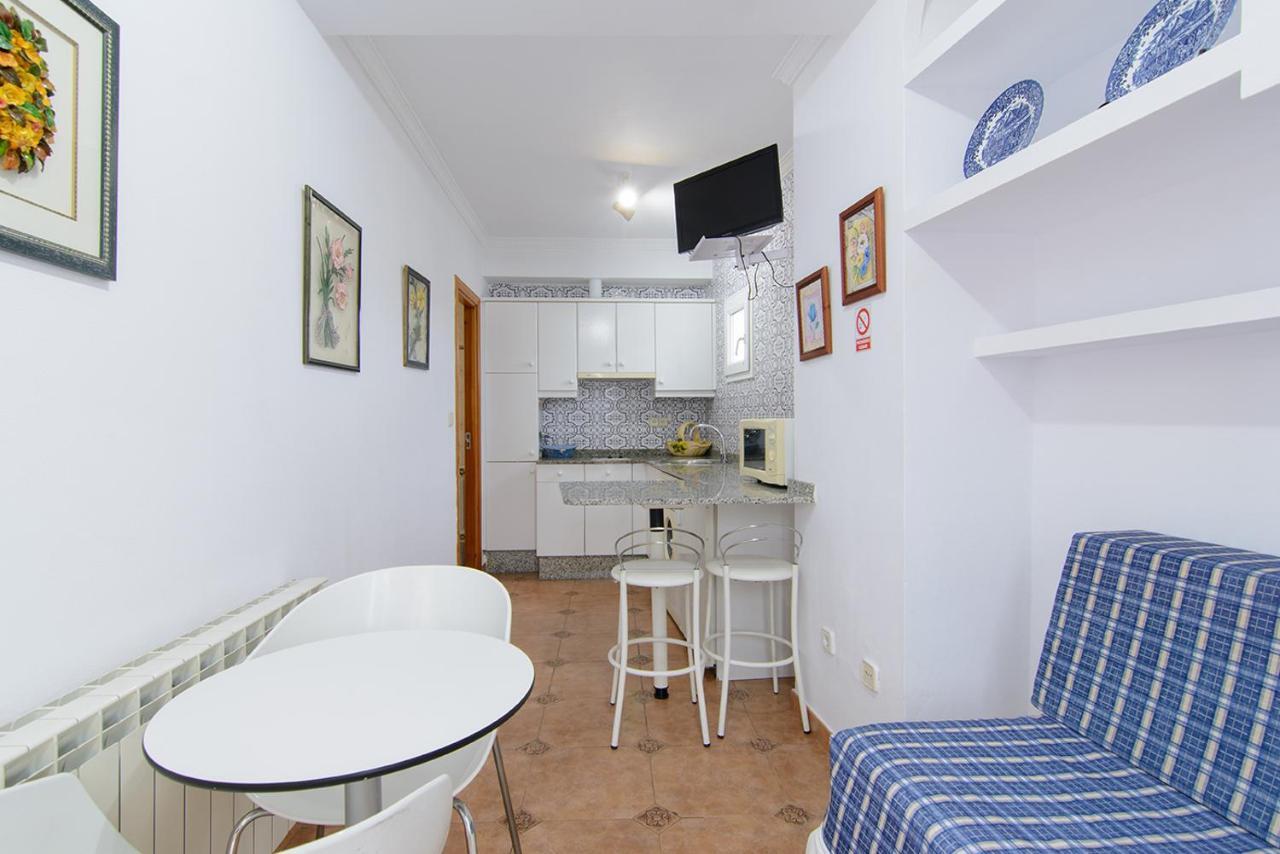 Apartamentos Turisticos Casa Soto Байона Экстерьер фото